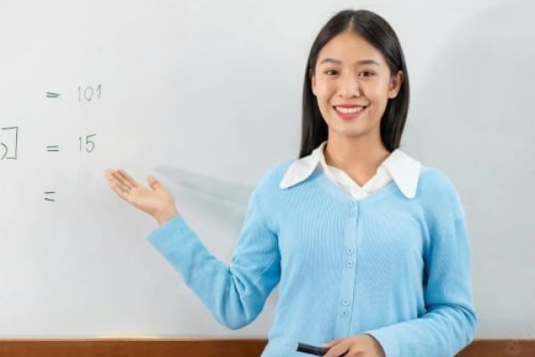faculty-teacher-12-1.jpg